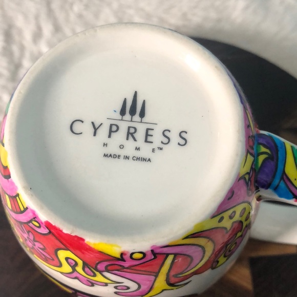 Monogrammed hand painted mug by Cypress Home ‘G’ - Picture 10 of 11